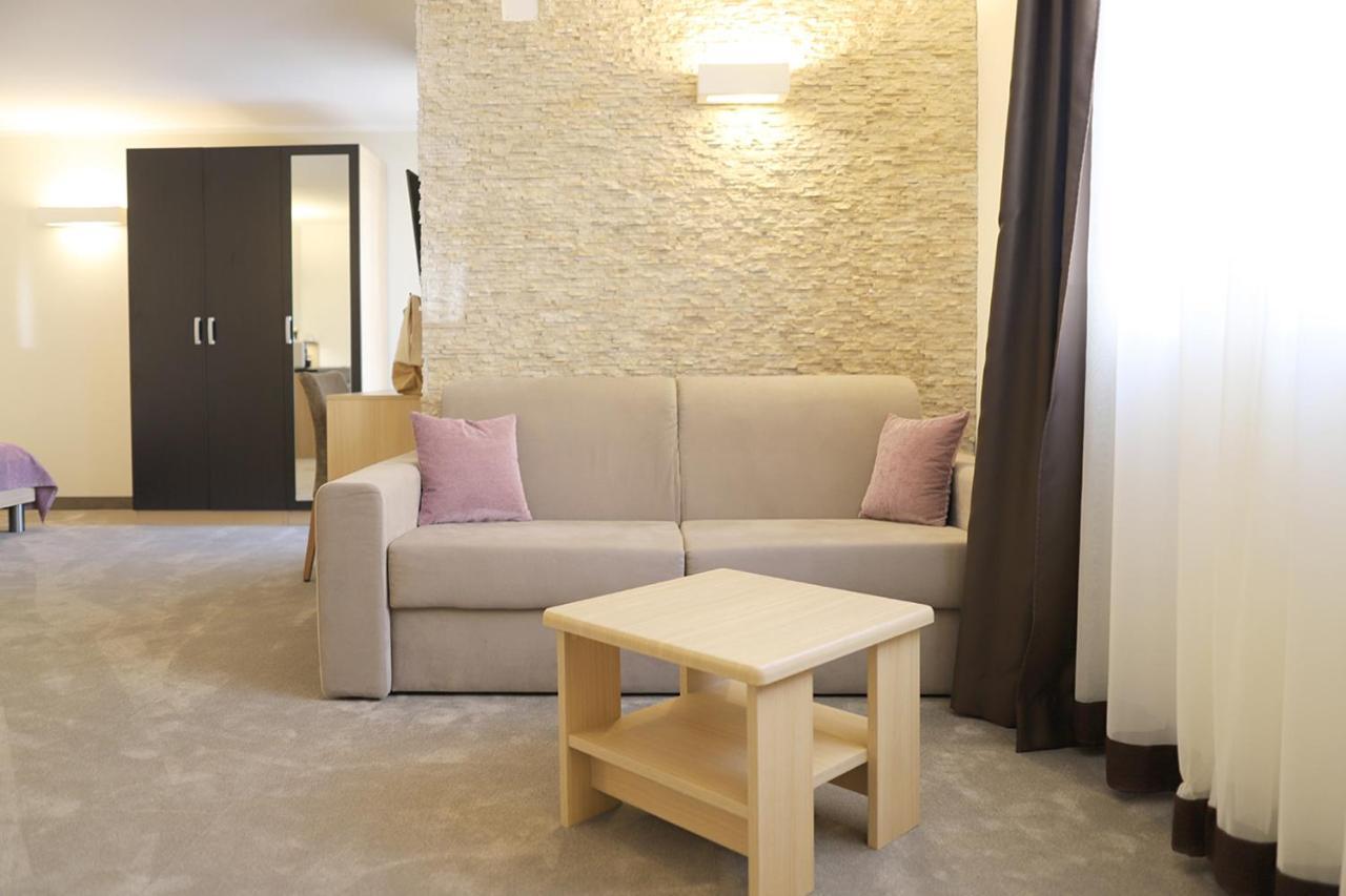 Hotel Villa Margaret Malinska Luaran gambar