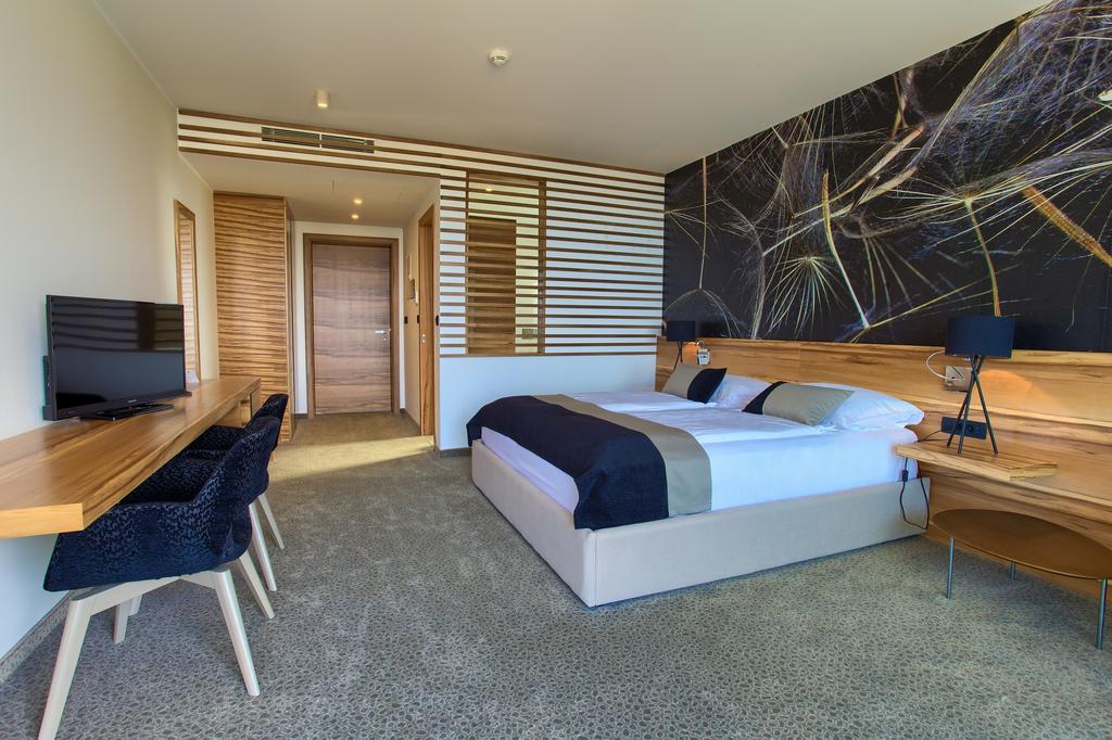Hotel Villa Margaret Malinska Luaran gambar